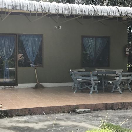 Cashew Nut Bungalows Hotel Ao Nang Екстериор снимка