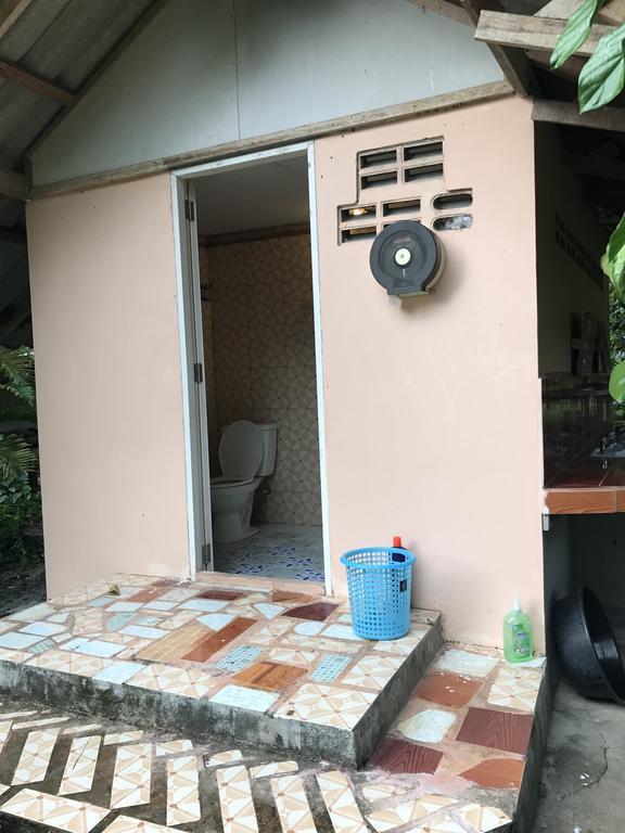 Cashew Nut Bungalows Hotel Ao Nang Екстериор снимка
